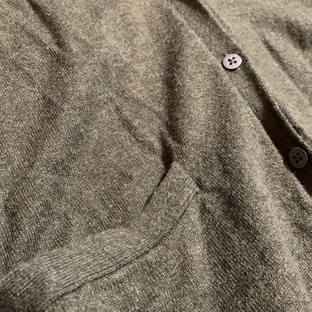 Cardigan - Picture 3 of 3